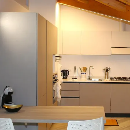 Casa Camoscio Piano 2 شقة